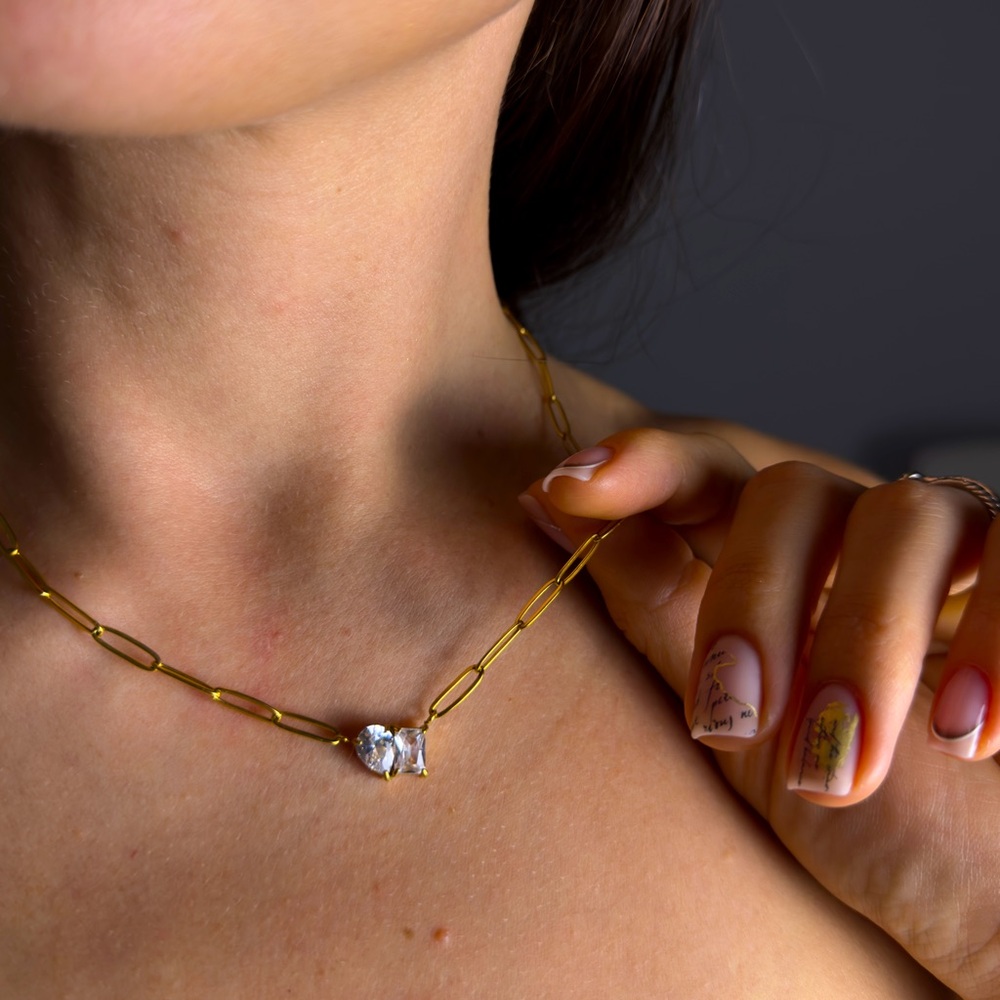 New Luminous Solitaire Pendant - Picture 5 of 12